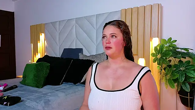 Snapshot of Anaise_latif chatting on 10.02.25 Anaise latif online show from 10.02.25