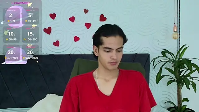 Maximoherrera 16 online show from 04.23.26
