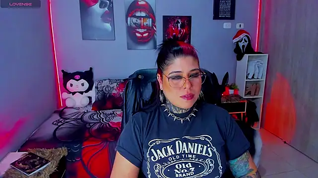 Veronika metal online show from 11.14.25