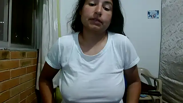 Escarcha-blue online show from 11.19.25