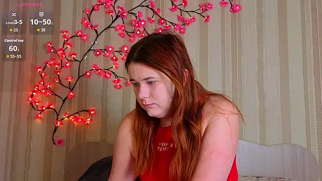 Snapshot of Eva_Starlight chatting on 02.24.26 Eva Starlight online show from 02.24.26