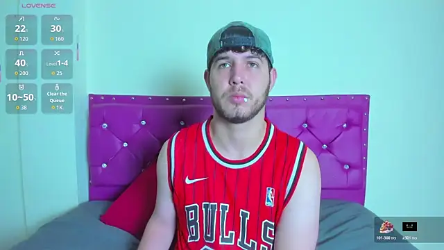 Snapshot of matthewlatin chatting on 03.27.26 matthewlatin online show from 03.27.26