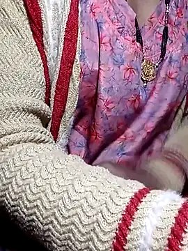 Snapshot of Anitabhabi_2 chatting on 11.16.25 Anitabhabi 2 online show from 11.16.25