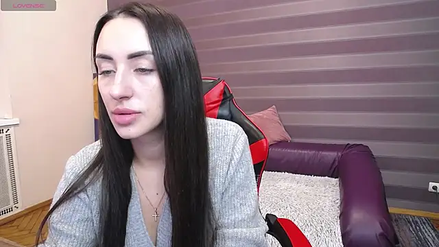 JenniferStone online show from 11.10.25