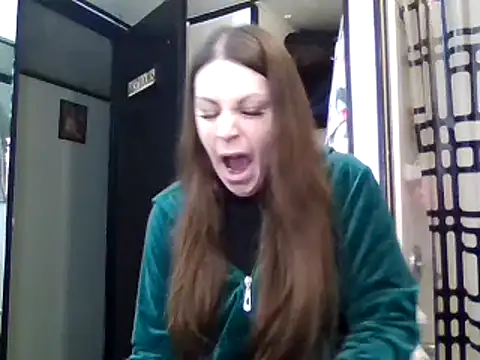 Snapshot of mrstoxox4594 chatting on 03.03.25 mrstoxox4594 online show from 03.03.25