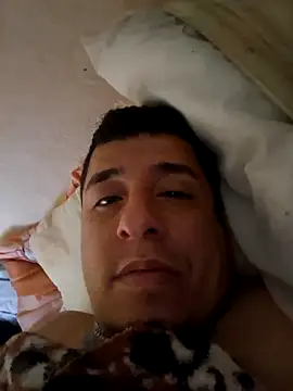 frankli2681 online show from 04.16.26