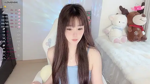 Snapshot of Milla-z chatting on 10.15.25 Milla-z online show from 10.15.25