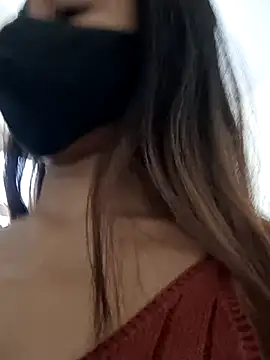 Snapshot of CRAZY__BITE chatting on 11.23.25 CRAZY BITE online show from 11.23.25