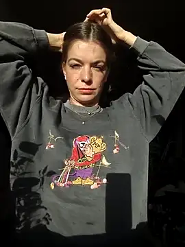 Rosemarie Blu online show from 11.13.25