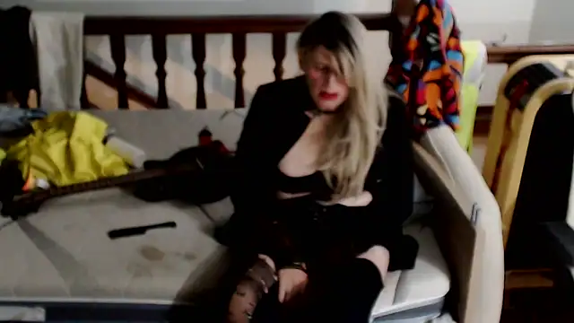 emmex671 online show from 09.23.25