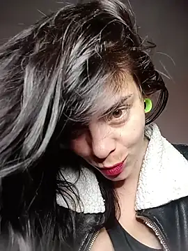 Snapshot of Ali3Martin chatting on 02.17.26 Ali3Martin online show from 02.17.26