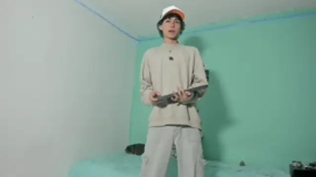 Snapshot of Maxxi_hot23 chatting on 11.04.25 Maxxi hot23 online show from 11.04.25