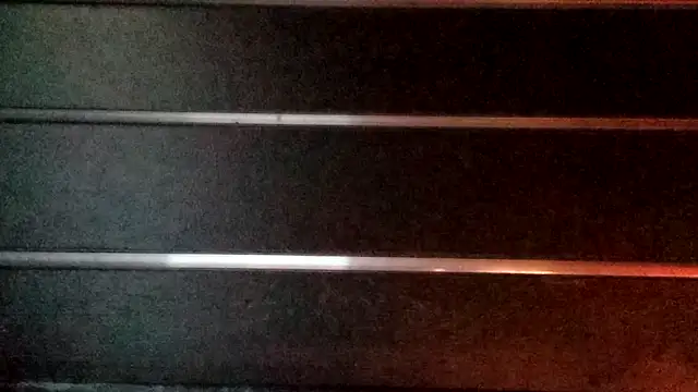 Snapshot of wetnwildforyou chatting on 11.12.25 wetnwildforyou online show from 11.12.25