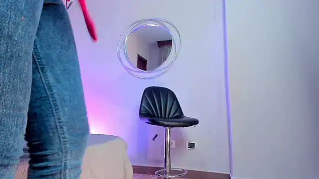 SeleneLujan online show from 02.05.26