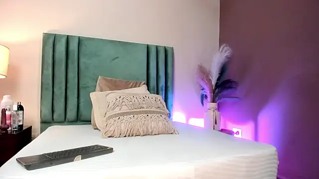 SeleneLujan online show from 03.10.26