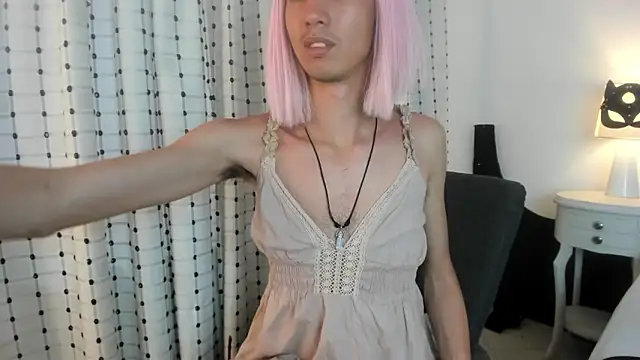 loverisu-coral online show from 12.05.25