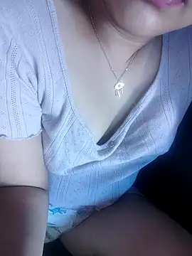 Snapshot of pallu_telgu_kannada chatting on 10.31.25 pallu telgu kannada online show from 10.31.25