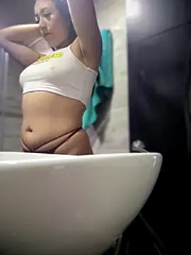 Mila LS online show from 11.21.25