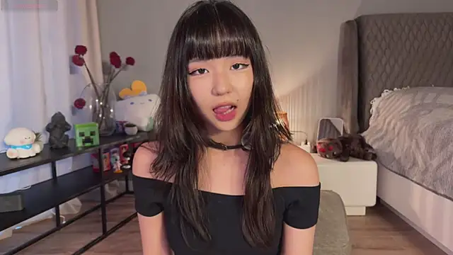 melana love online show from 10.06.25