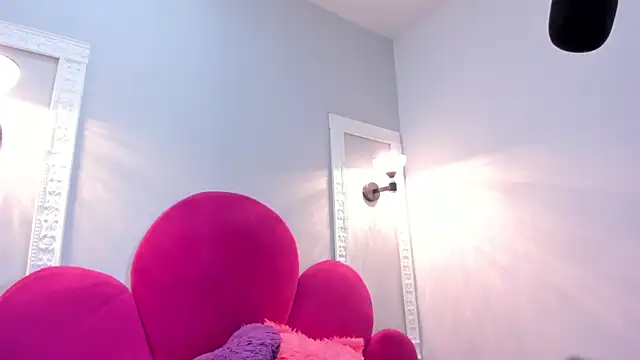 Bonniie 22 online show from 10.09.25