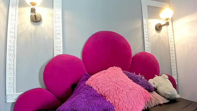 Snapshot of Bonniie_22 chatting on 02.21.26 Bonniie 22 online show from 02.21.26