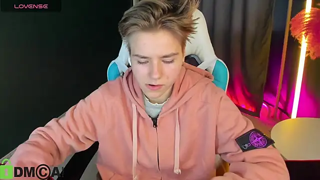 Jean Wilsons online show from 03.20.25