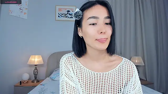 Snapshot of RanelDiva chatting on 11.21.25 RanelDiva online show from 11.21.25