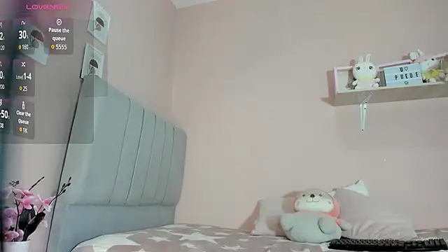 mary cute9 online show from 10.26.25