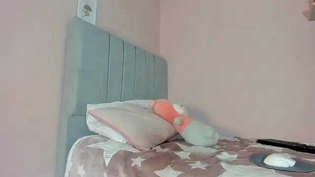 mary cute9 online show from 12.14.25