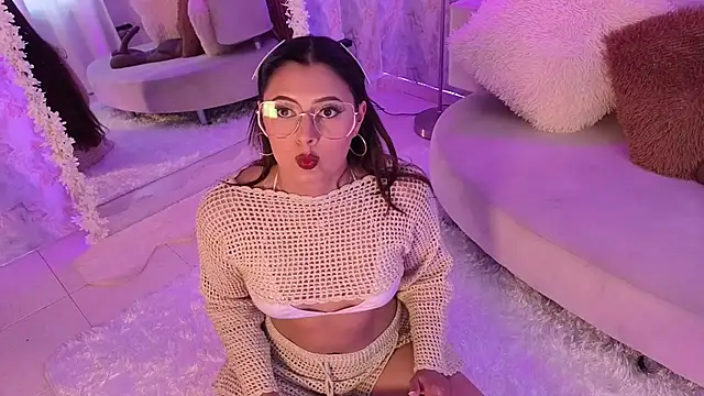 madisonjones- online show from 11.26.25