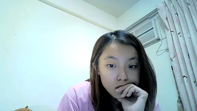 Snapshot of ladypaggy chatting on 03.04.25 ladypaggy online show from 03.04.25