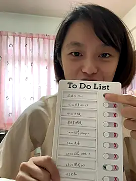 Snapshot of ladypaggy chatting on 11.19.25 ladypaggy online show from 11.19.25