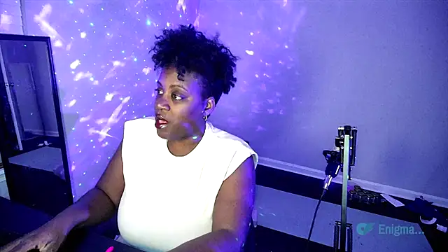 Snapshot of lovelyenigma365 chatting on 02.23.26 lovelyenigma365 online show from 02.23.26