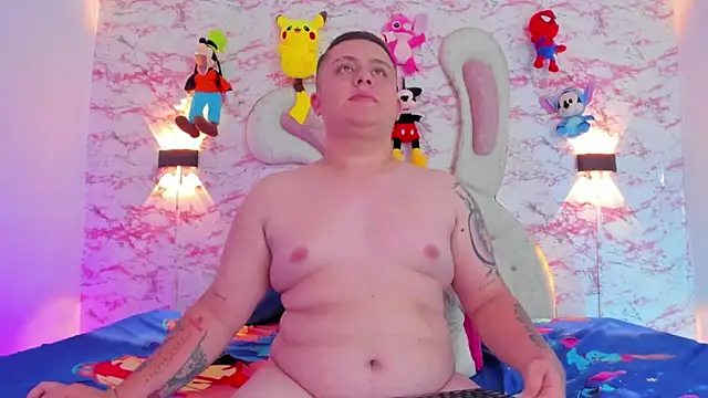 Snapshot of IM_SINAY chatting on 10.07.25 IM SINAY online show from 10.07.25