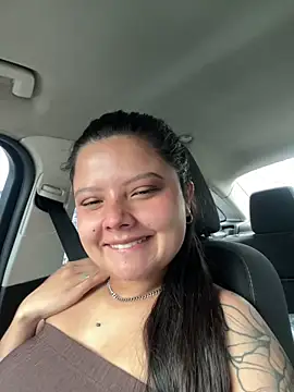 maya-winslow8 online show from 10.17.25