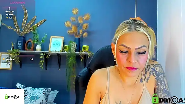 yessila parker online show from 10.24.25