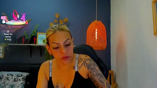 yessila parker online show from 05.30.26