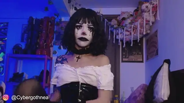  mollycrystal online show from 04.10.26