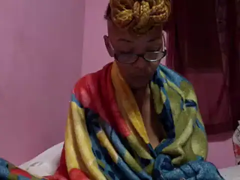 Ladyzee25 online show from 01.10.26