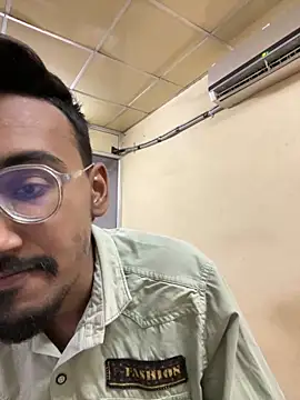 hypersexdriveboi online show from 03.19.25