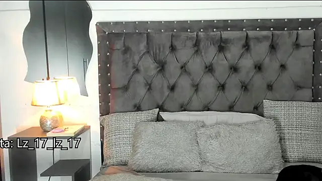 lizzthom online show from 02.23.26