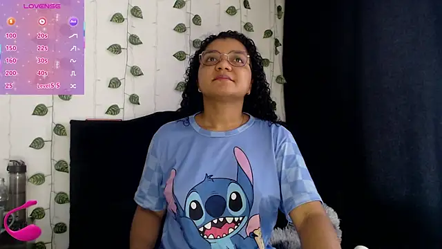 Snapshot of victtoria_cane63 chatting on 06.26.26 victtoria cane63 online show from 06.26.26