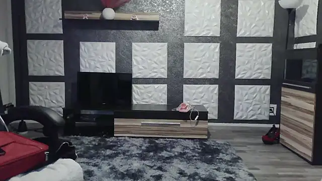 SweetSeraphine online show from 11.17.25