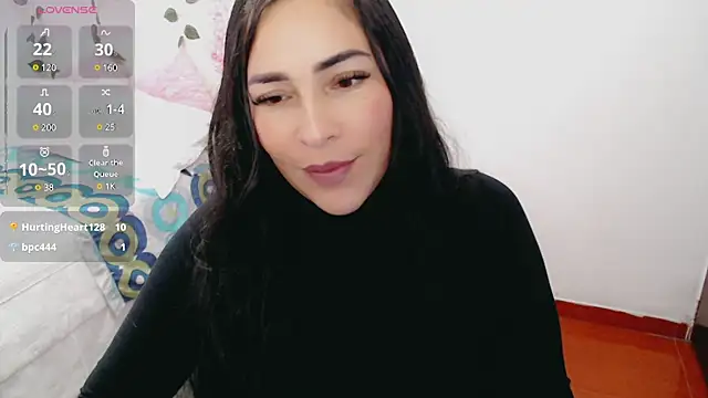 luna lgomez  online show from 03.20.25