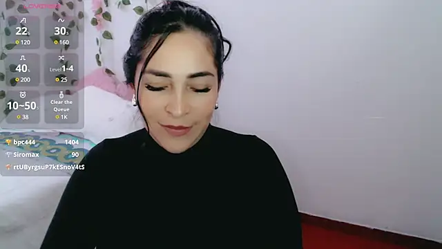 luna lgomez  online show from 03.20.25