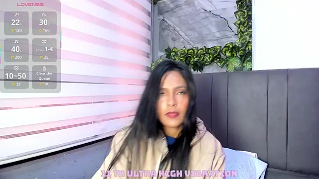 Fernanda liie  online show from 11.11.25