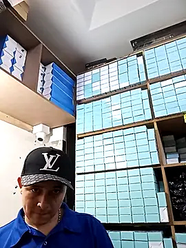 Snapshot of Charlotteet_Paul chatting on 03.06.25 Charlotteet Paul online show from 03.06.25