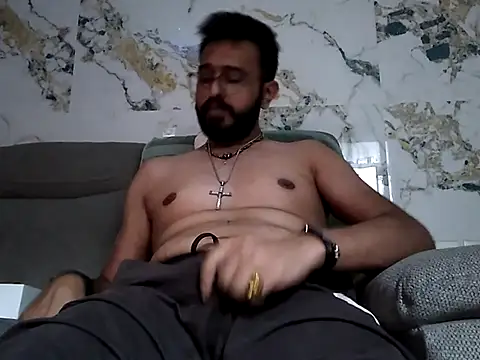 Snapshot of freakydesi chatting on 11.05.25 freakydesi online show from 11.05.25