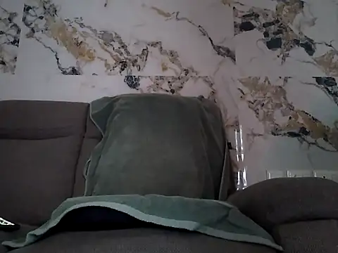 Snapshot of freakydesi chatting on 11.17.25 freakydesi online show from 11.17.25