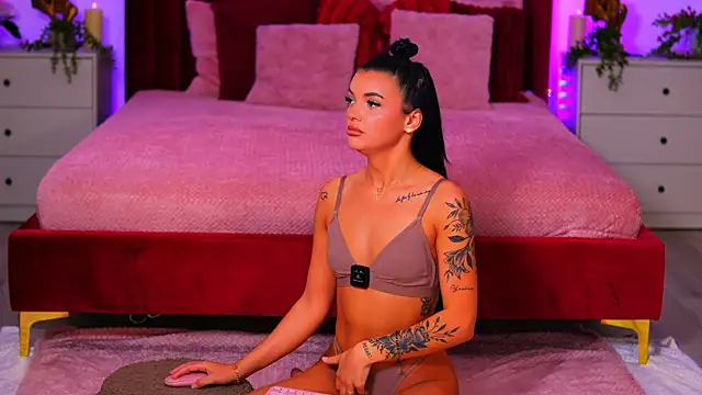 SabrinaSky online show from 07.07.26